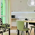 Parkowy By Warmia4rent * Olsztyn (Warmian-Masurian)