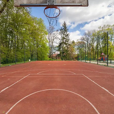 Parkowy By Warmia4rent * Olsztyn (Warmian-Masurian)